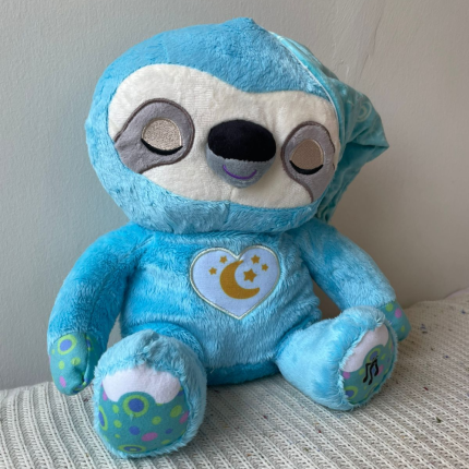 Oso Perezoso que respira musical